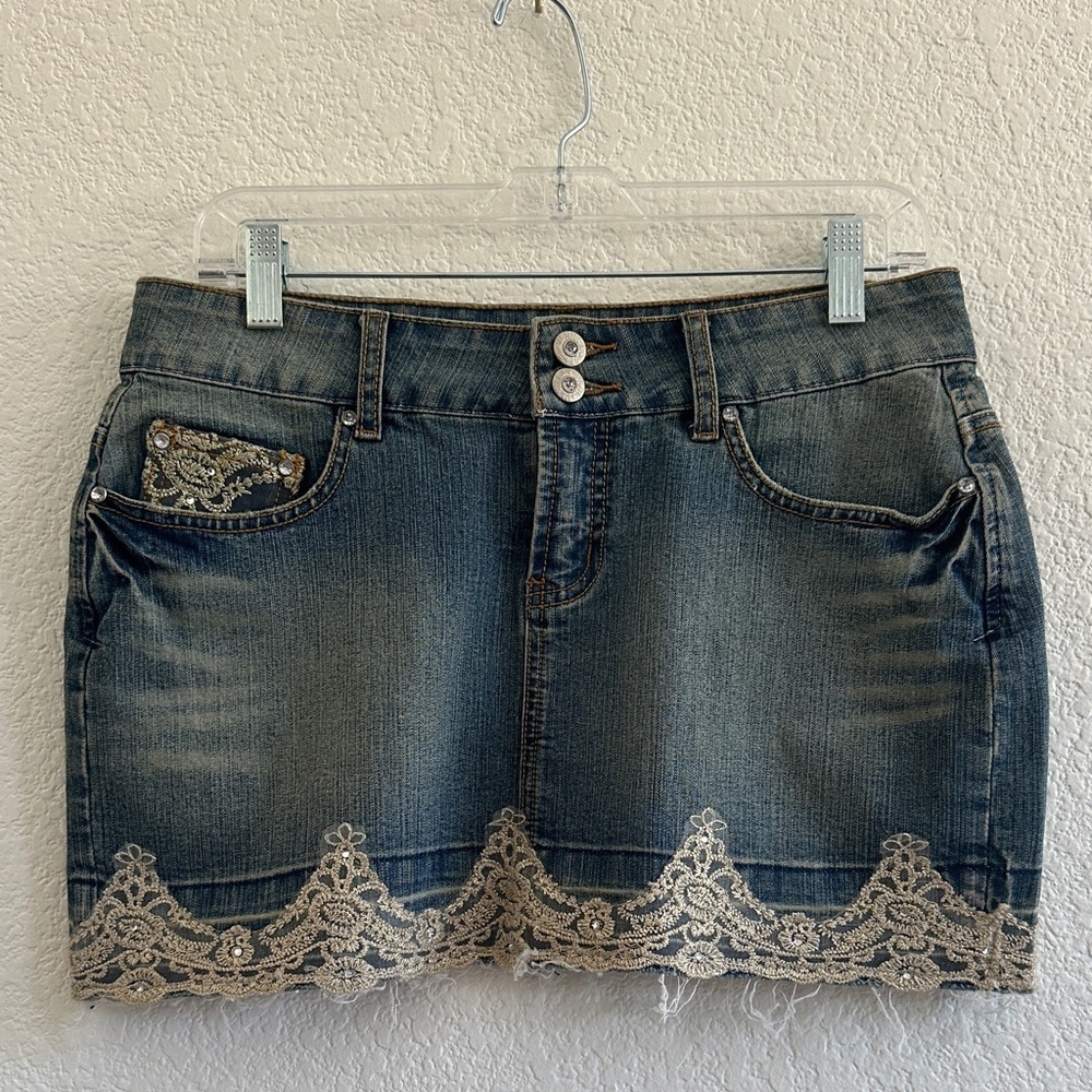 Y2K Vanilla Star vintage denim mini skirt with lace
